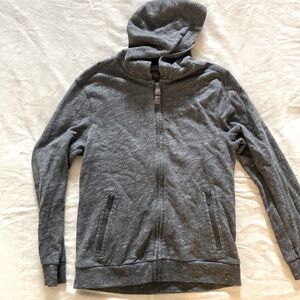 Cat & Jack Zip Up Hooded Sweater        size M (8-10)‎